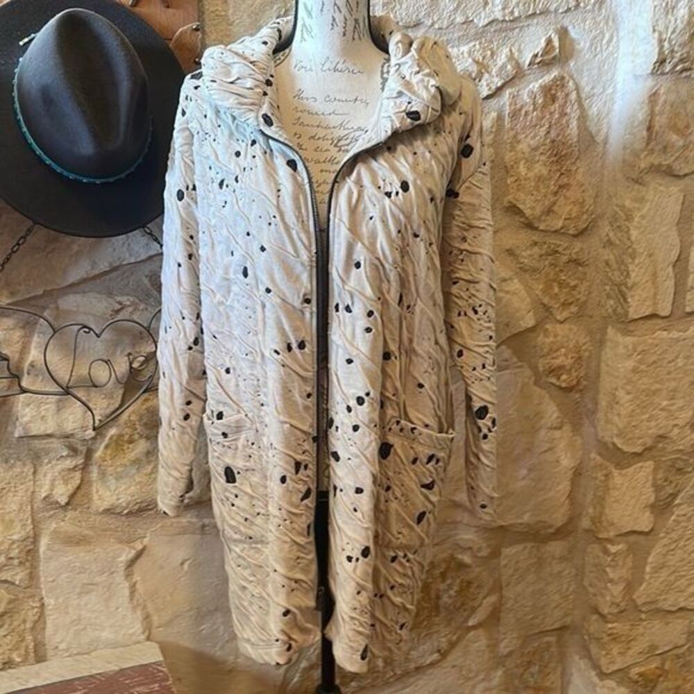 Beau Jours Cream and Black Dalmatian animal print oversized zip up Jacket Small